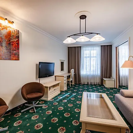 Elio Apartment *