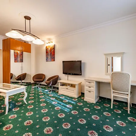 Elio Apartment *