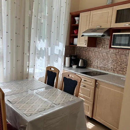 Elio Apartment